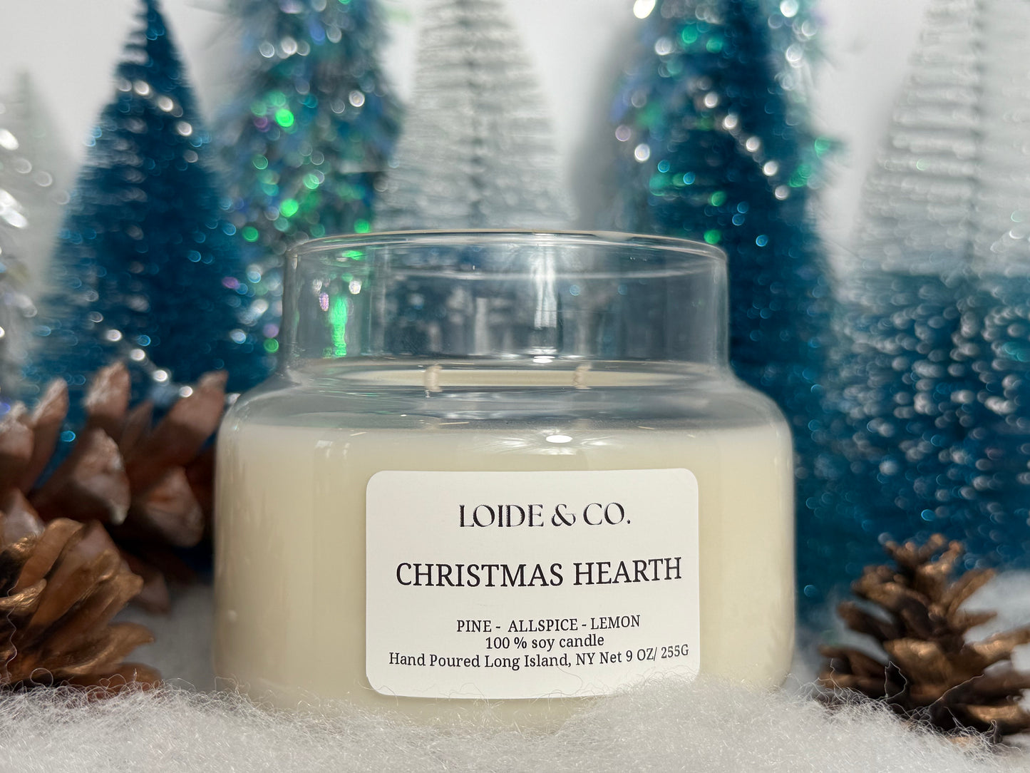 CHRISTMAS HEARTH CANDLE